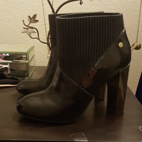 Calvin Klein Boots - Picture 2 of 3